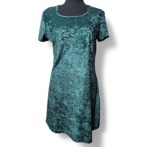 Brentwood Dresses & Skirts - Vintage Green Velvet Dress Y2K 90s Retro Indie Hippie Whismigoth Goth Funk Mod
